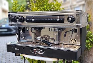 g plus coffee: Wega Orion professional espresso aparat - 2 qruplu kommersiya tipli — 1