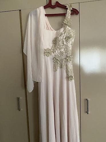 qirmizi piling: Ziyafət donu, Maksi — 2