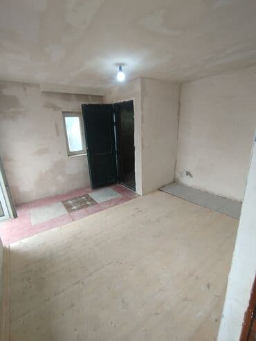 yevlax is elanlari: 1 otaqlı, 42 kv. m, Kredit yoxdur, Təmirsiz — 5