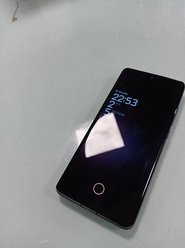 ayfon 8 pro: Xiaomi 12, цвет - Черный, 
 Две SIM карты — 4