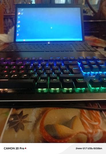 HP: HP Pavilion seriyalı 15.6" noutbuk + mexaniki RGB klaviatura dəsti — 2