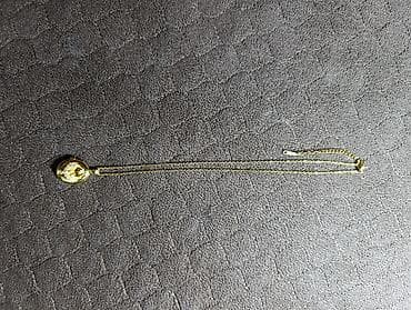 hv8 ultra max: Qızılı rəngli medalyon boyunbağı - Material: metal baza, qızılı rəng — 2