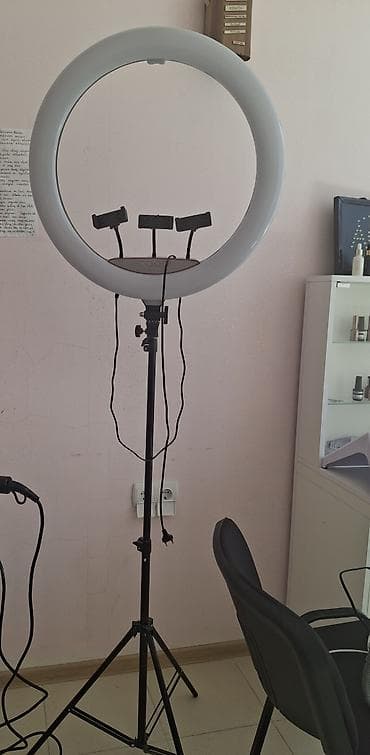 Gözəllik və estetika avadanlığı: Peşəkar manikür/studiya avadanlıqları dəsti Dəst tərkibi: - Böyük — 1