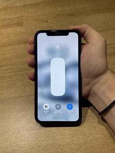 Адаптеры: IPhone 11, 64 ГБ, Черный, Face ID — 8
