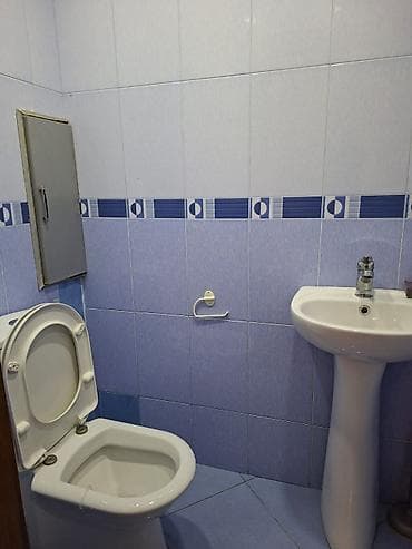 Klassik üslubda tam mebel və tekstil ilə komplektləşdirilmiş qonaq — 10