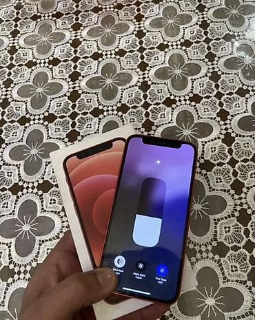 samsung galaxy a73: IPhone 12, Qırmızı — 3