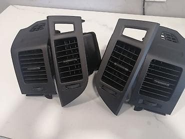 Mitsubishi Pacero üçün salon havalandırma deflektorları (ön panel yan — 1