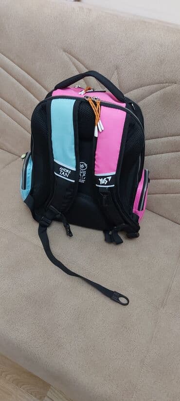 məktəb partası: Mektebli canta — 2