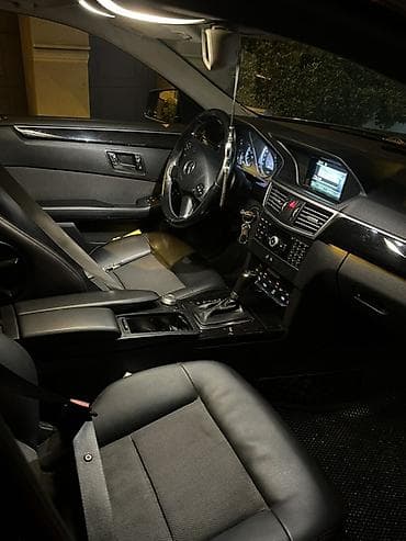 13 disk: Mercedes-Benz E-Class: 2.2 l | 2011 il Sedan — 8