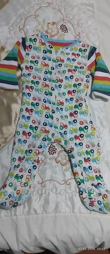 komplekt: Uşaq dəsti, Uniseks, 3 - 6 ay — 8