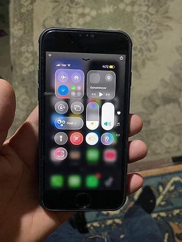 купить ноутбук 4080: IPhone SE 2020, 64 ГБ, Черный, Отпечаток пальца — 3