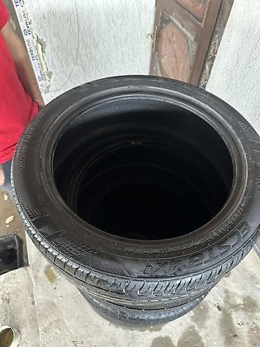 lassa teker evi: Şin Kumho 235 / 45 / R 18 — 3