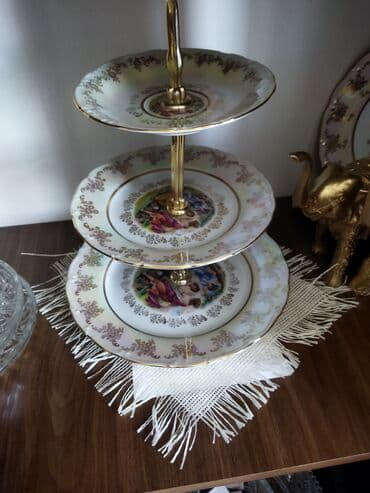 tort bisirmek ucun qablar: Tort və şiriniyyat qabı — 1