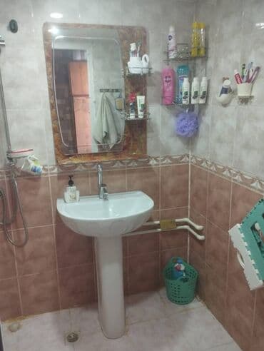 ist petrol tbilisi prospekti: Sumqayıt, 3 otaqlı, Köhnə tikili, 74 kv. m — 10