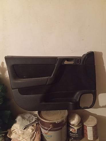 Opel astra G ön sol qapı döşəməsi - Rəng: qara - Material: plastik və