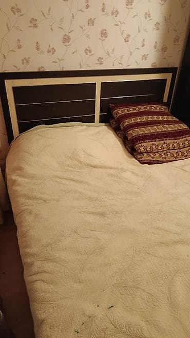 İkinəfərlik çarpayı, Matrassız, Siyirməsiz