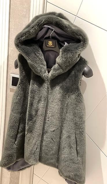 Son qi̇ymət❗️şok🔥🔥🔥italyadan alinib❗️az geyinilib❗️m ölcu❗️110