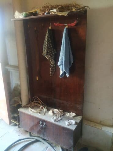 вешалка для вещей: İşlənmiş, Dolab-asılqan — 1