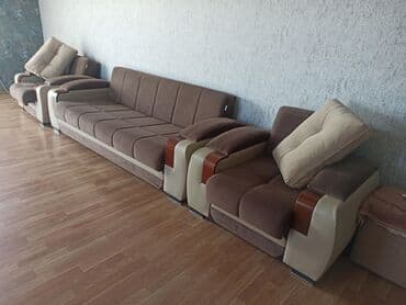 Di̇van-kravat, Divan, Bazalı, Açılan