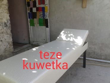 Kuwetka teze mohkem yumsaq her reng kojalardan bu cur bas terefi lalafo.az -da Kuwetka teze mohkem yumsaq her reng kojalardan bu cur bas terefi