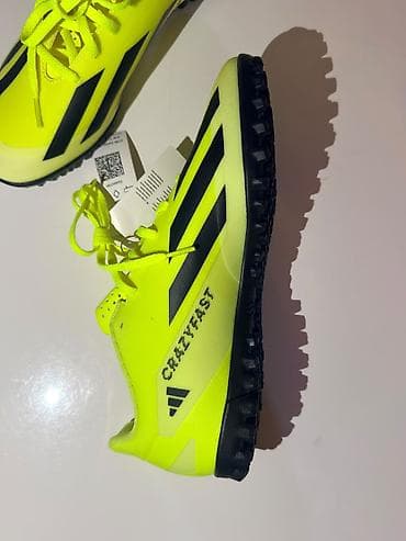 Butslar: Butslar Adidas, Ölçü: 42, Yeni — 4