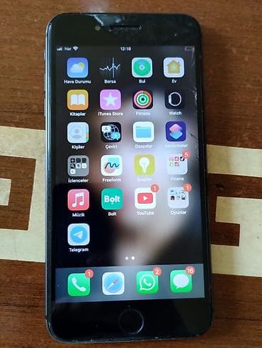 iphone ilə barter: IPhone 8 Plus, Qara, Qırıq — 1