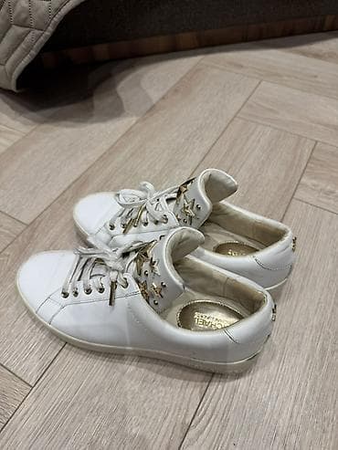 Makasin və loferlər: Ağ rəngli qadın idman ayaqqabısı – Michael Kors - Material: Hamar dəri — 1