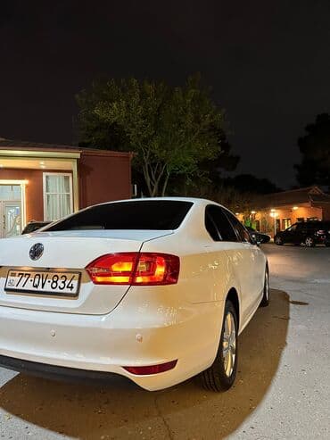 фольксваген джетта 6: Volkswagen Jetta: 0.2 л | 2012 г. Седан — 5