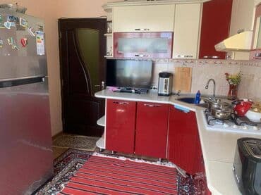 sumqayit 13 mkr: Bakı, 5 otaqlı, Köhnə tikili, 110 kv. m — 6