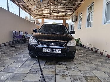 VAZ (LADA) Priora: 1.6 l | 2009 il 400 km Sedan