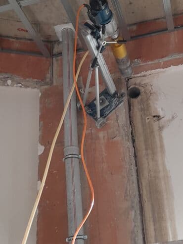 işlənmiş plastik qapi pencere: Beton deşme ve kesme işleri — 12