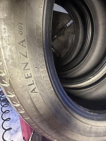 masin sat: Bridgestone Alenza 001 təkər dəsti - Ölçü: 235/55 R20 102V - Növ — 3