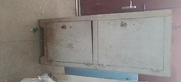 Metall dolab - Material: qalın metal konstruksiya - Quruluş: iki