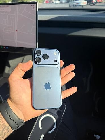 IPhone 17 Pro, Mavi