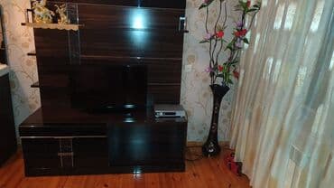 подставка для цветов: ТВ стенды — 4