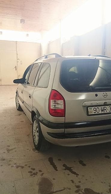opel masin: Opel Zafira: 1.6 l | 1999 il 627512 km Van/Minivan — 6