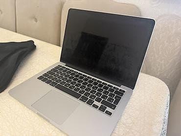 macbook 13 inch: Apple MacBook Pro 13" (gümüş rəng) – kompakт və güclü noutbuk — 4