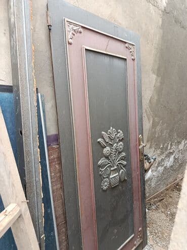 чугунная ванна продать: Demir qapı 1m 2.90 a ölcu — 2