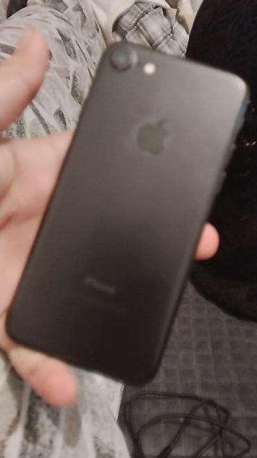 ventilator qiymetleri: IPhone 7, 32 GB, Qara, Barmaq izi — 1