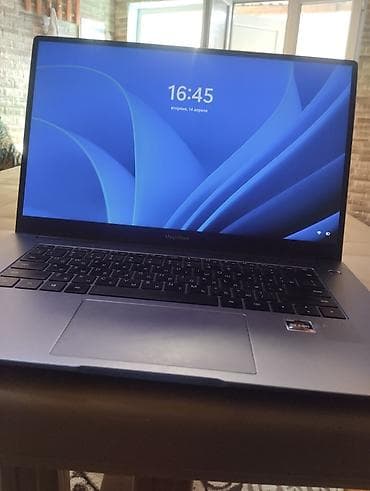 Honor MagicBook noutbuk - ryzen 5 -ram 8 -sdd -512Gb radeon suretli