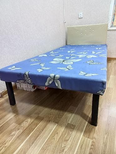 tek neferlik taxt: İşlənmiş, Təknəfərlik çarpayı, Bazasız, Matrassız, Siyirməsiz — 2