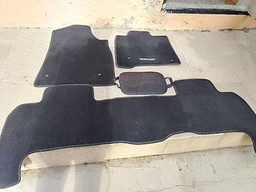 avtomobil aksesuarlar: Toyota Land Cruiser 200 üçün orijinal salon xalçaları dəsti - Model — 1