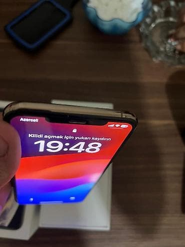 samsung a6 plus ekran: IPhone Xs Max, 64 ГБ, Золотой, Беспроводная зарядка, Face ID — 6