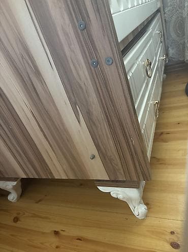 körpü mebel: Oğlan və qız üçün, İşlənmiş, Dördbucaq, Beşik, Dəstsiz, Matras ilə, Yellənmə mexanizm ilə — 3