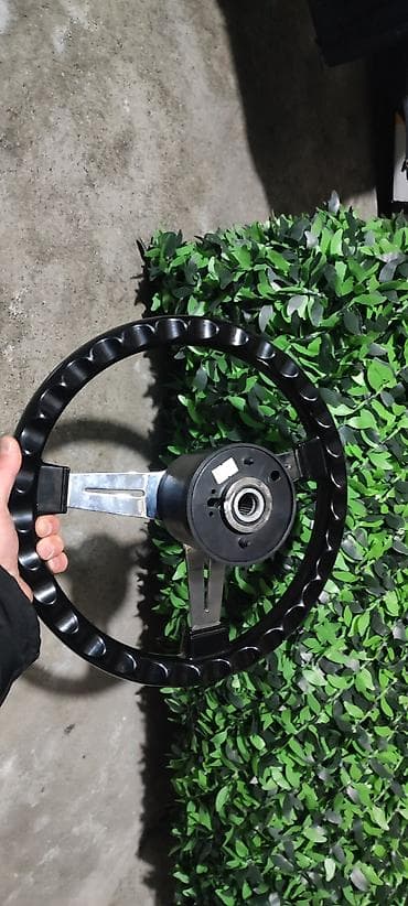 kia ceed motor: MOMO markalı universal sükan Pastafka üsdündə Vizual xüsusiyyətlər: - — 2