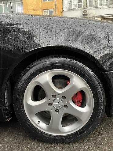 mercedes: Diski təkərlər dördüdə satılır 245/45 ZR17 1.2sində xırda cart olub — 5