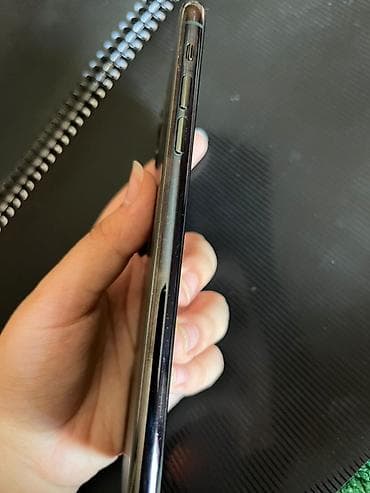 IPhone 11 Pro, 256 GB, Yaşıl, Face ID lalafo.az -da IPhone 11 Pro, 256 GB, Yaşıl, Face ID