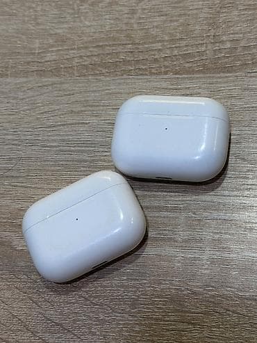 dell notebook: Tam Original Airpods 3 satılır.2 ədəddir,heçbir problemi yoxdur — 3
