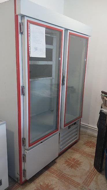 press stolu: Soyuducu vitrin – 2 qapılı, şüşəli vitrinli model Salamlar herkese — 1