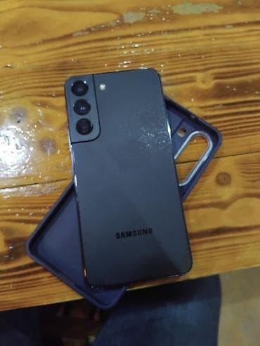 samsung note 10 ikinci el: SAMSUNG S22 narmal veziyetdedir kabroda ustunde verilecek qiragdan — 7